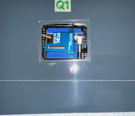 Tragflächen, Querruder-Servo 1 mit LDS-Halter und Anlenkung "Montiert"