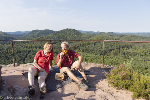 Pause auf dem Bayrischen Windstein nahe der Burg Lützelhardt