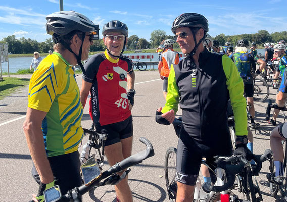 Treffen an der Rheinfähre Claude, Pierre-Michel und Alain