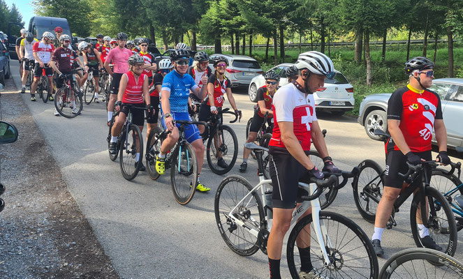 Letzter Stopp, am Katzenbacherhof, mit Hinweisen zur weitern, sicheren Fahrt nach Stuttgart Mitte © Arist