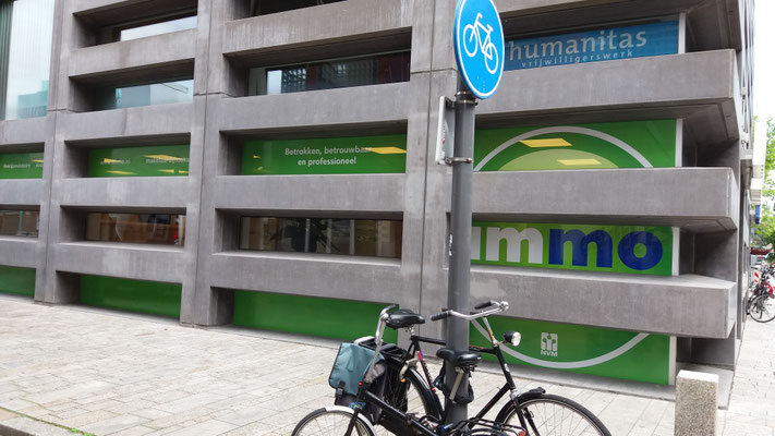 immo makelaar raambelettering raamreclame raambestickering melkglasbelettering melkglasreclame