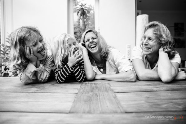 #Familienfotos zu hause | (c) die Schnappschüetzen | www.schnappschuetzen.de
