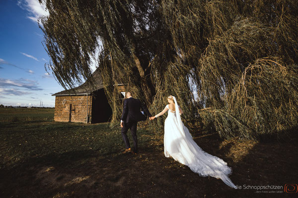 Heiraten in der Historischen Kornscheune Orr #heinenhof #fotografköln #hochzeitsfotografköln #scheunenhochzeit | (c) die Schnappschützen