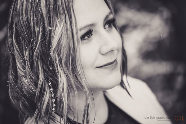 #nadinekapp #authorslife #portaitshootingköln #autorenbilder #autorenfotografie #künstlerfotografie | (c) die Schnappschützen