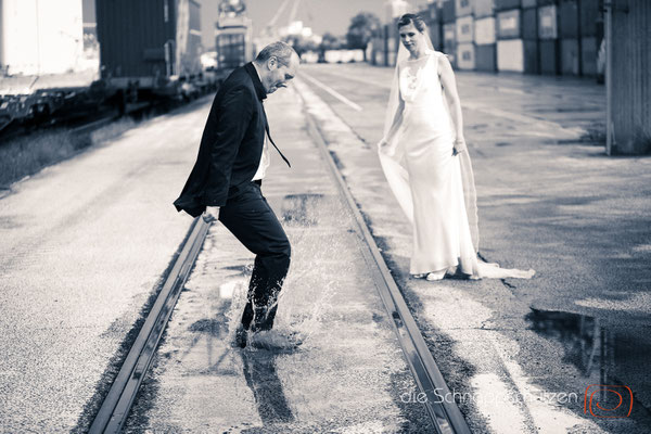 afterwedding mit viel Zeit für einander  | (c) die Schnappschützen | #niehlerhafen #afterwedding #schnappschützen #brautpaarshooting