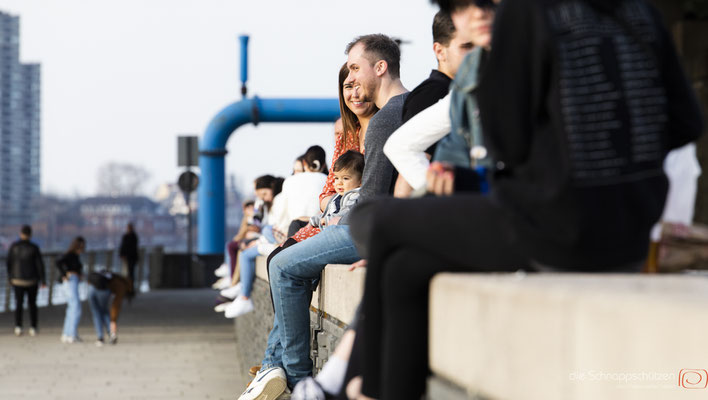 #familienshooting köln #hohenzollernbrücke #fotografköln #kölnfotos #tschüss köln #familienshootingkoeln #schnappschützen | (c) die Schnappschützen