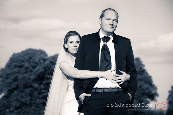 afterwedding mit viel Zeit für einander  | (c) die Schnappschützen | #niehlerhafen #afterwedding #schnappschützen #brautpaarshooting