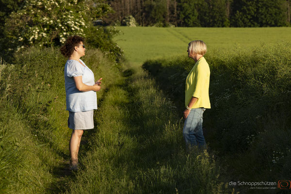 Coaching Van Köln | Fluggedanken | Rike Küsgen | Coaching im Freien | Naturspaziergang | Coaching Spaziergang | Businessfotos | Fotograf Köln | (c) die Schnappschützen