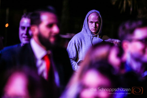 Die große Liebe heiraten, nichts schönes als das | (c) die Schnappschützen | #großeliebe #hochzeitsfotografie #hoczeitsreportage #storytelling #hochzeitsfotograf #weddingphotography #zülpichersee #strandhochzeit