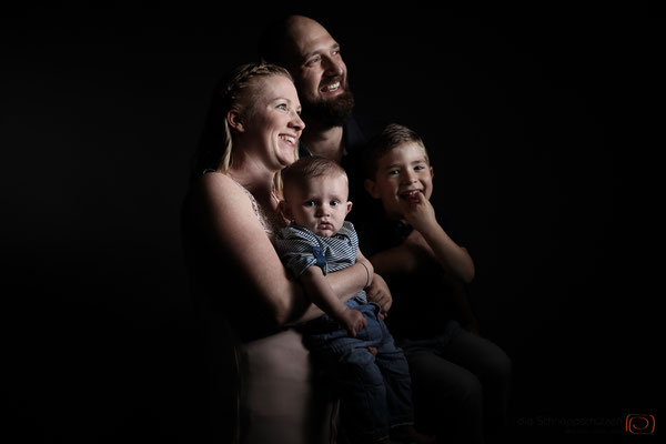 Bunte Tüte an #familienfotos #kinderfotos | (c) die Schnappschützen