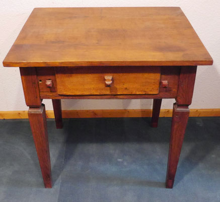 Kassentisch Eiche um 1800 Preis: 600 €  80 x 65 cm 78 cm H.
