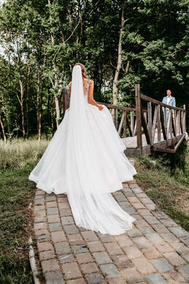 First Look auf der Brücke