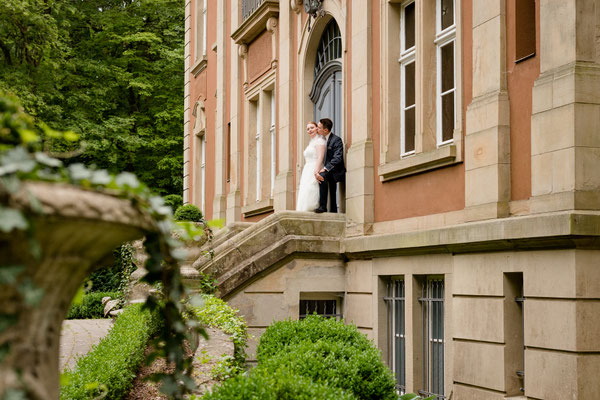 Brautpaar Shooting vor Schloss Eldingen