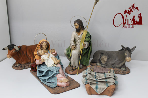 Figuras barro lienzado