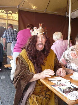 Aber Herr Kaiser... wo bleibt die Etikette