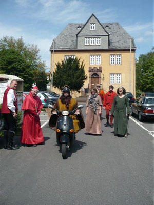 Von der Schelmenburg geht runter ins Tal