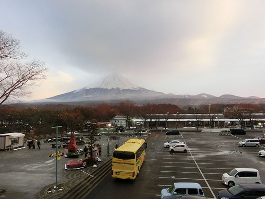 鳴沢公園から見えた富士山（１日目）
