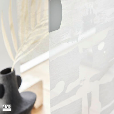 schiebevorhang-weiss-transparent-detail-jab-lamellenjunker-langenselbold