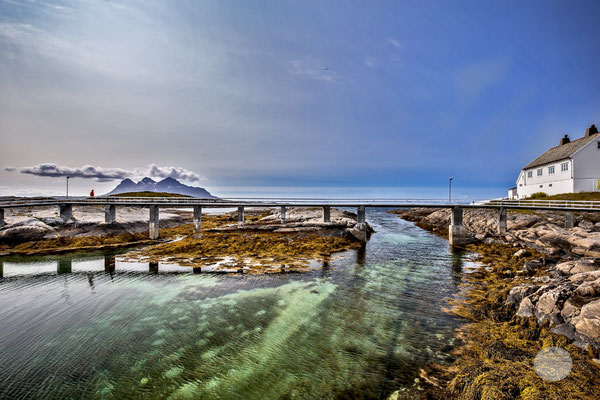 Bild: Nordnorwegen Halbinsel Hameroy/Tranoy, "Brückengang", www.2u-pictureworld.de