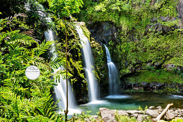 Bild: "three bear falls", along Highway to  Hana, Maui