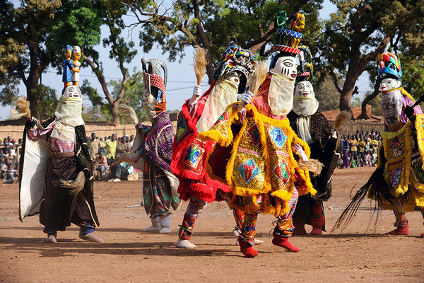 Masque tissu Gélédé (Bénin)