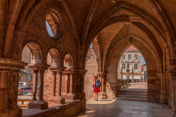 abbaye saint pierre et saint paul patrimoine luxeil 