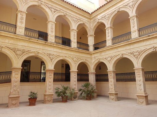 spanischer Innenhof