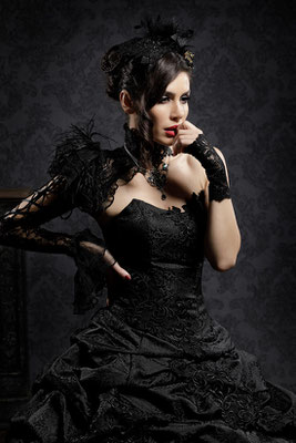 Claire - Black gothic wedding
