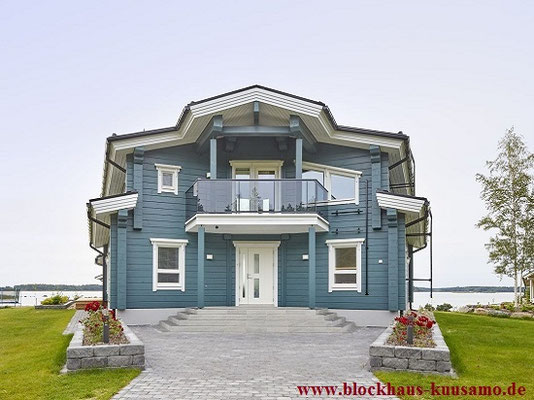 Ihre exklusive Architektenhaus-Villa: Blockhausvilla am See entdecken 