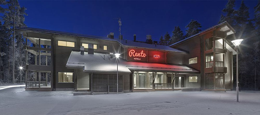 Hotel im Massivholzhaus in Finnland 