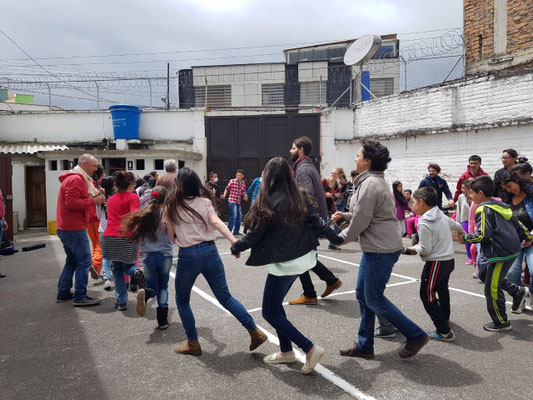 Moment de danse avec les enfants de Sonido de Libertad