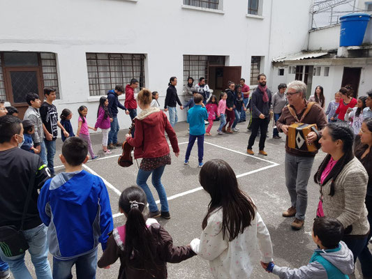 Moment de danse avec les enfants de Sonido de Libertad