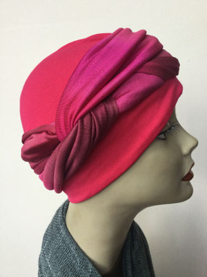 G 84 - Kopfbedeckungen kaufen - Seidenjersey-Foulard und Chäppli - elegant und klassisch - pink rot