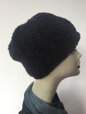 Wi 89 - Kopfbedeckung kaufen - Wintermodelle - Melone gehäkelt - schwarz