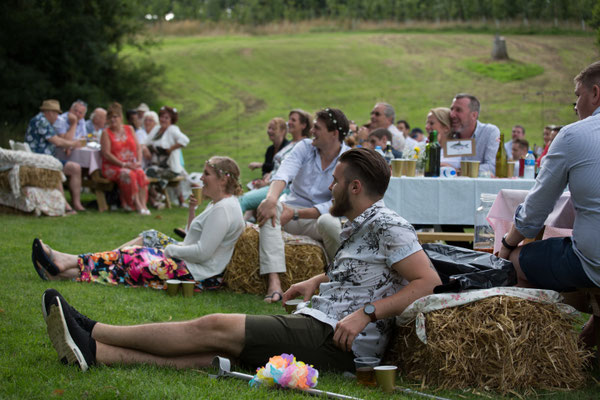 Festival Wedding Chill