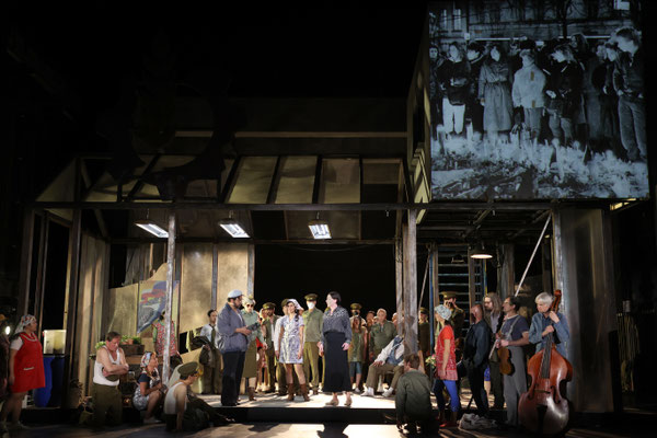 Jenufa, Leo Janacek, Oper Bremen, Bühnenbild, Julian Marbach, Armin Petras