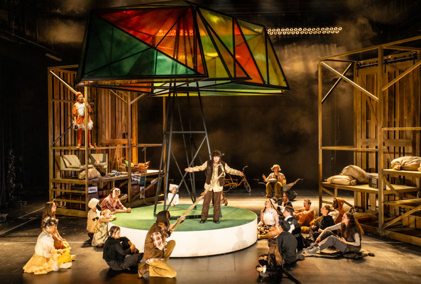 George Orwell, Farm der Tiere, Theater Bonn, Dominic Friedel, Julian Marbach, Annika Garling, Christian Czeremnych, Sören Wunderlich