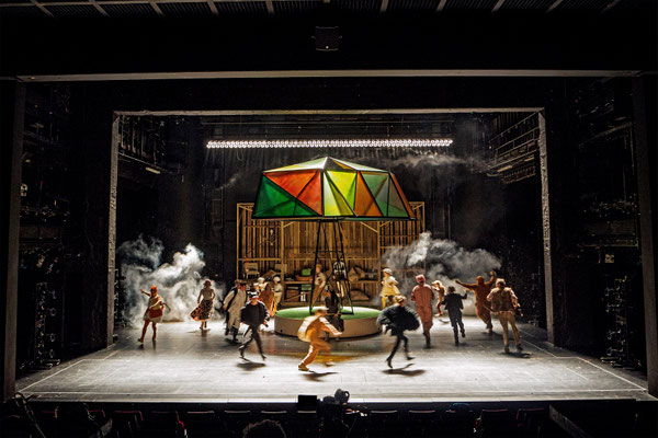 George Orwell, Farm der Tiere, Theater Bonn, Dominic Friedel, Julian Marbach, Annika Garling, Christian Czeremnych, Sören Wunderlich