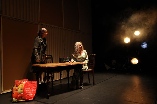 Milchwald, Schauspiel Bremen, Bühnenbild, Julian Marbach, Armin Petras, Fritz Kater