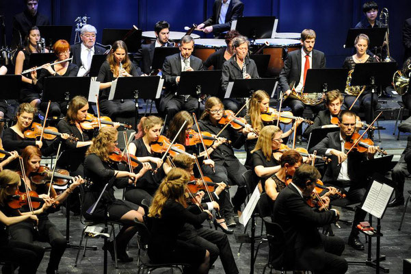 Quelle: http://nibelungen-kurier.de/sinfonietta-am-3-oktober-im-wormser/