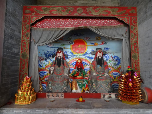 "Altar" im Tempel.