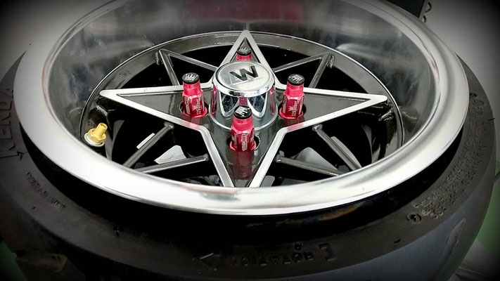 ズーマー太足〜引っ張りタイヤ装着の巻き - カスタムバイク専門店 ズーマー太足〜引っ張りタイヤ装着の巻き - カスタムバイク専門店