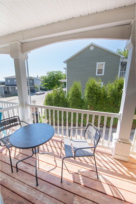 Balcon avec BBQ