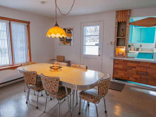 Salle à manger avec ralonge pour table