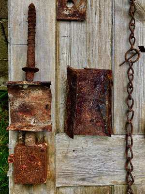 Again rusty metal objects told the most interesting but concealed stories of human activities