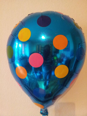 FL 25 Ballon mit Punkten