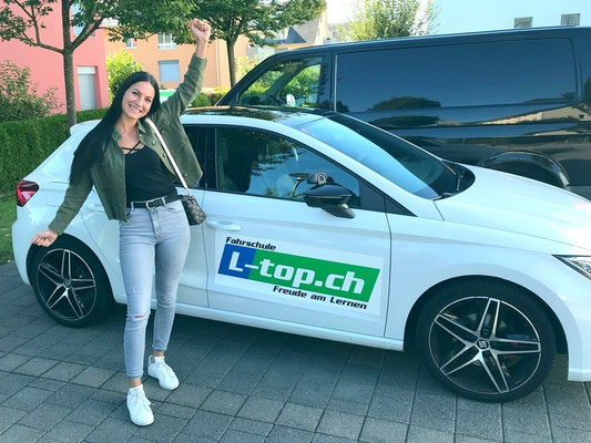 L-Top.ch Fahrschule Nadia