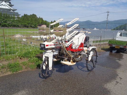 田植え機
