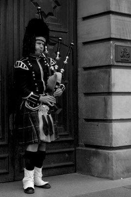 Dudelsackspieler in Edinburgh