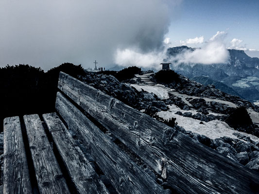 Blick auf Berge und Wolken